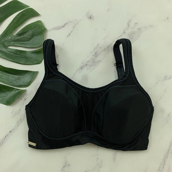 Chantelle High Impact Sports Bra Size 30 DDDD Black Underwire Workout C29410 - Picture 1 of 9